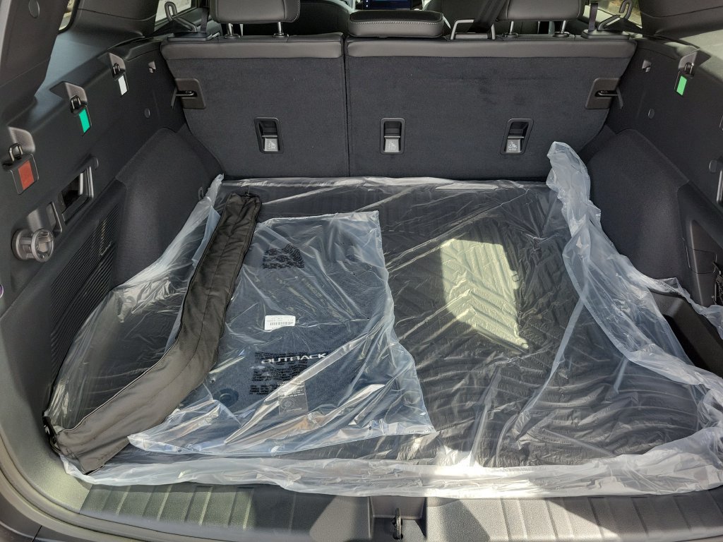 New 2026 Subaru Outback Touring AWD/4WD image 6