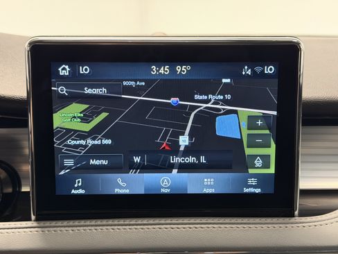 Used 2022 Lincoln Corsair FWD w/ Premium Package image 8