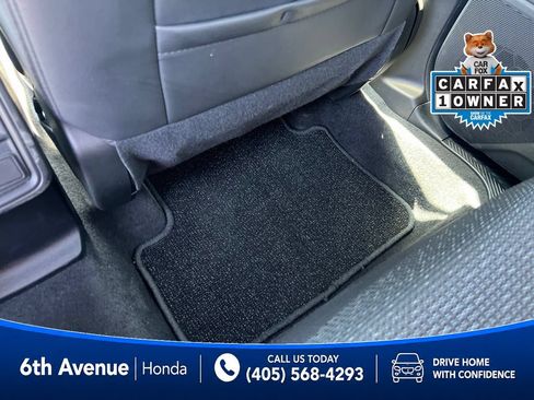 Used 2025 Subaru Forester Premium AWD/4WD image 23