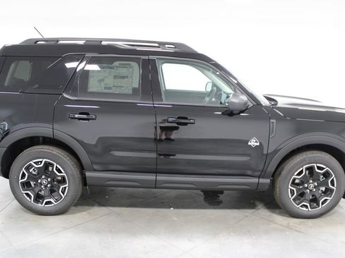 New 2025 Ford Bronco Sport Outer Banks w/ Outer Banks Tech Package+ AWD/4WD image 10