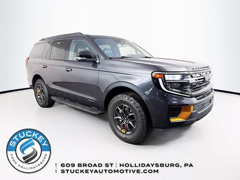 Used 2025 Ford Expedition Tremor AWD/4WD image 1