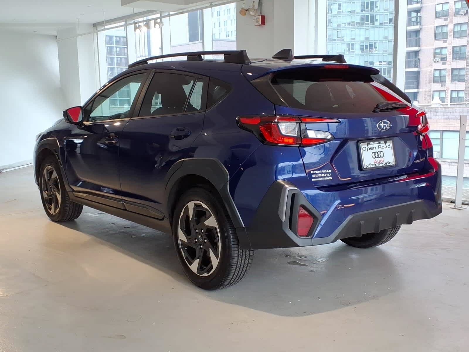 Used 2024 Subaru Crosstrek 2.5i Limited AWD/4WD image 6