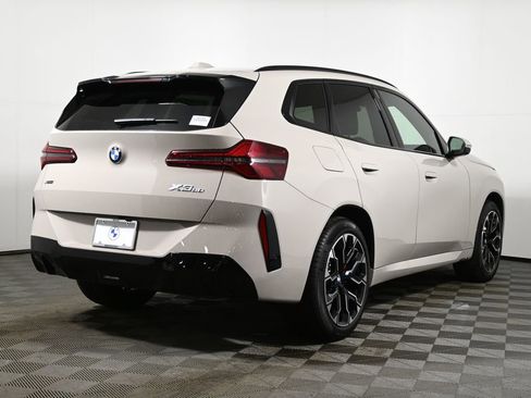 New 2026 BMW X3 xDrive30 w/ Premium Package image 7