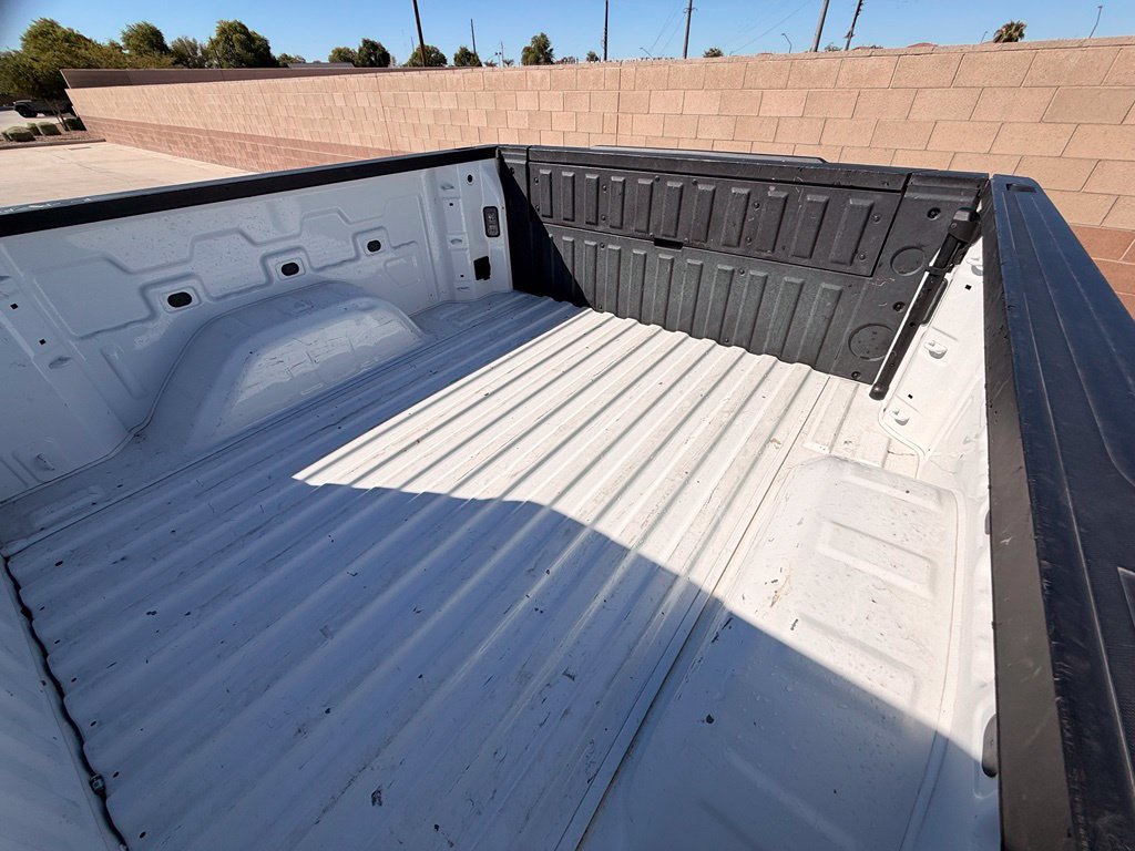 Used 2025 GMC Sierra 1500 SLT RWD image 11