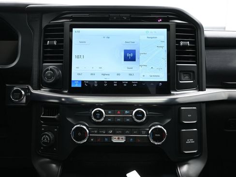 Used 2025 Ford F150 Lariat w/ Equipment Group 502A High AWD/4WD image 17