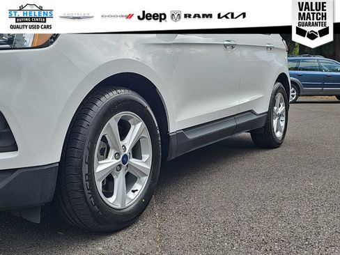 Used 2023 Ford Edge SE w/ Cargo Accessory Package AWD/4WD image 12