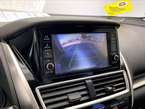Used 2019 Mitsubishi Eclipse Cross ES AWD/4WD image 23
