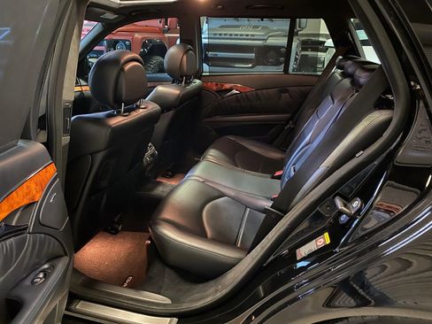 Used 2007 Mercedes-Benz E 63 AMG Wagon image 32