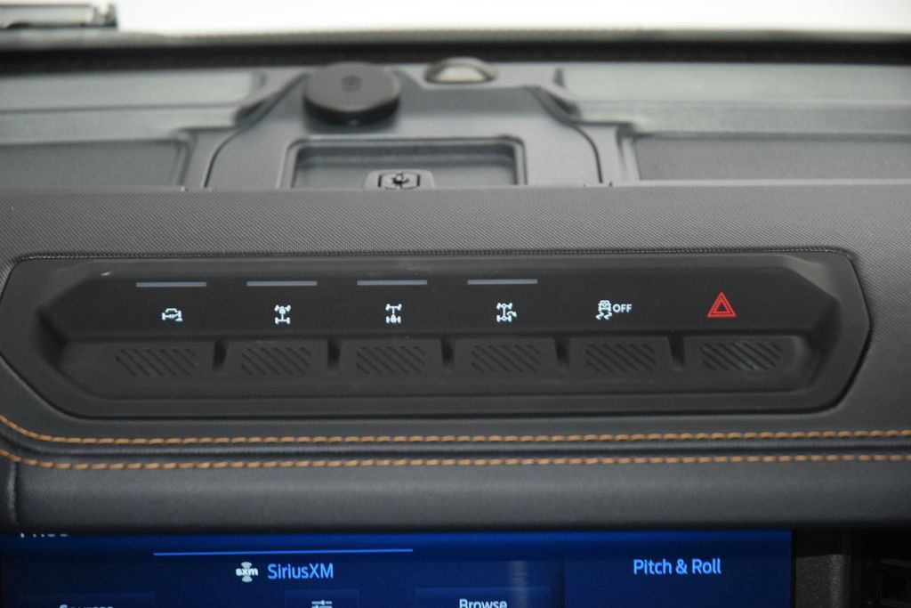 Used 2024 Ford Bronco Badlands AWD/4WD image 28