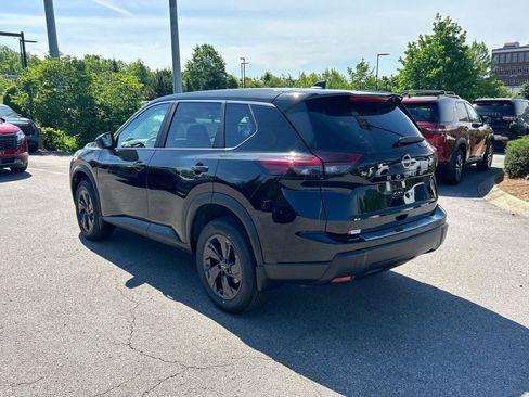 New 2026 Nissan Rogue SV FWD image 5