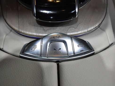 Used 2023 Mercedes-Benz E 450 4MATIC Cabriolet image 48