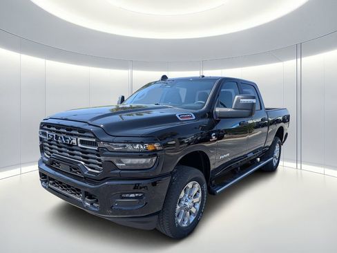 New 2026 RAM 2500 Big Horn AWD/4WD image 8