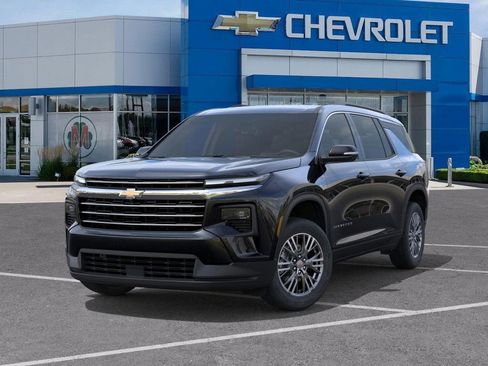 New 2026 Chevrolet Traverse LT image 6