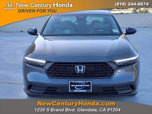 New 2025 Honda Accord LX image 2
