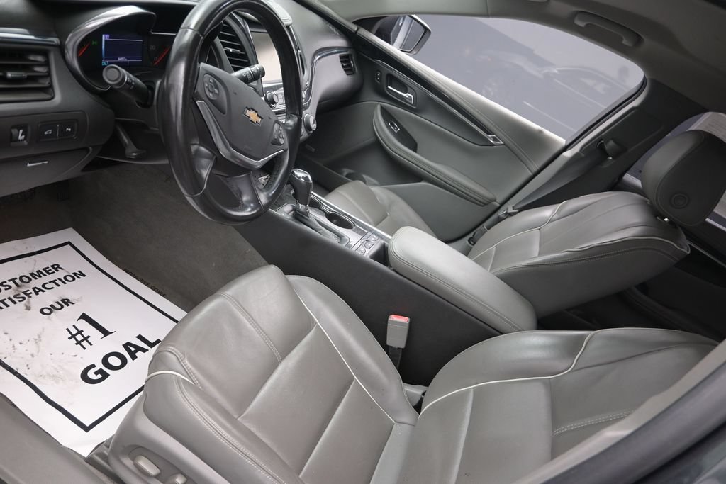 Used 2018 Chevrolet Impala Premier FWD image 18