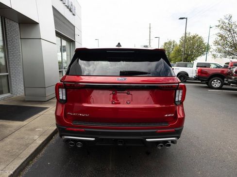 Certified 2025 Ford Explorer Platinum w/ Ultimate Package AWD/4WD image 4