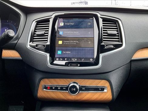 Used 2024 Volvo XC90 B6 Plus image 15