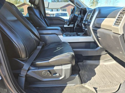 Used 2017 Ford F350 Lariat w/ Lariat Value Package AWD/4WD image 34