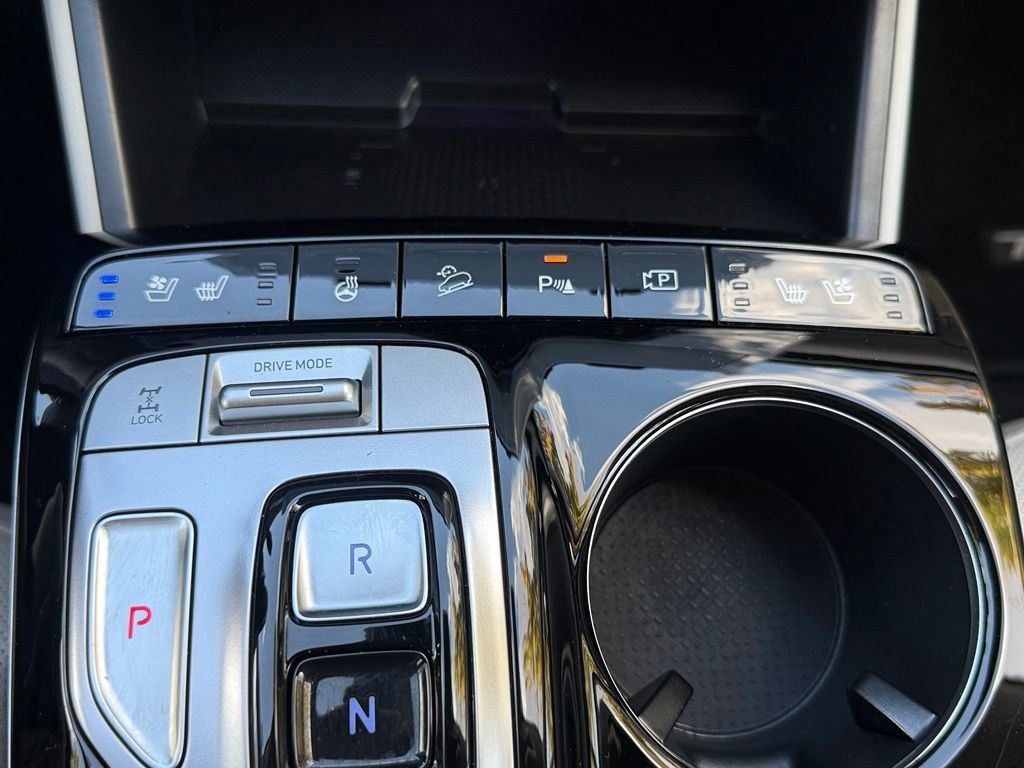 Used 2024 Hyundai Tucson Limited AWD/4WD image 21