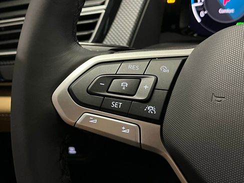 New 2026 Volkswagen Atlas Cross Sport SEL R-Line image 26