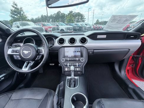 Used 2019 Ford Mustang Premium RWD image 13