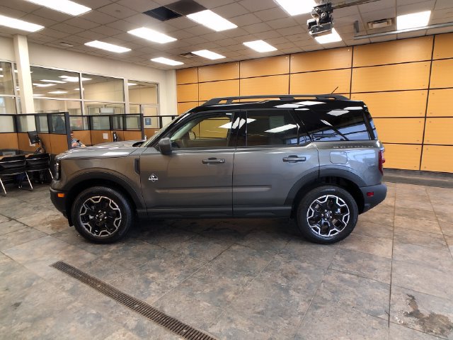 New 2026 Ford Bronco Sport Outer Banks w/ Outer Banks Tech Package+ AWD/4WD image 4