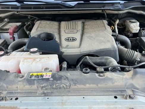 Used 2022 Toyota Tundra SR5 w/ TRD Off-Road Premium Package AWD/4WD image 23