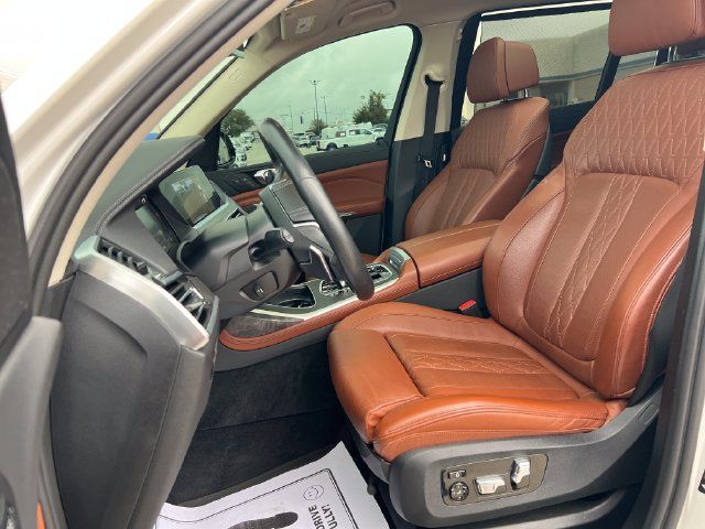 Used 2022 BMW X7 xDrive40i w/ Premium Package AWD/4WD image 40