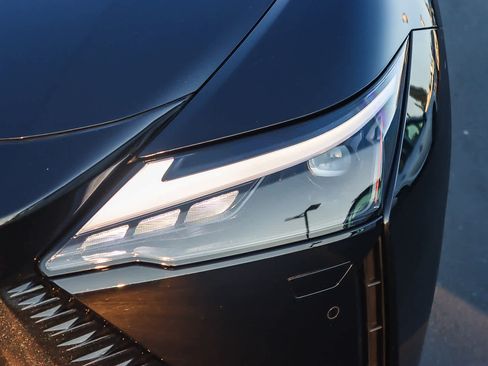 New 2026 Lexus RZ 450e Premium image 7