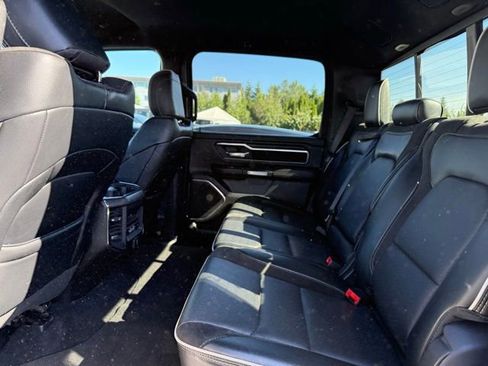 Used 2025 RAM 1500 Laramie AWD/4WD image 11