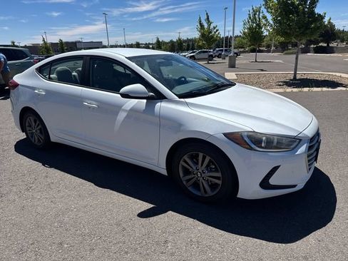 Used 2018 Hyundai Elantra SEL FWD image 7