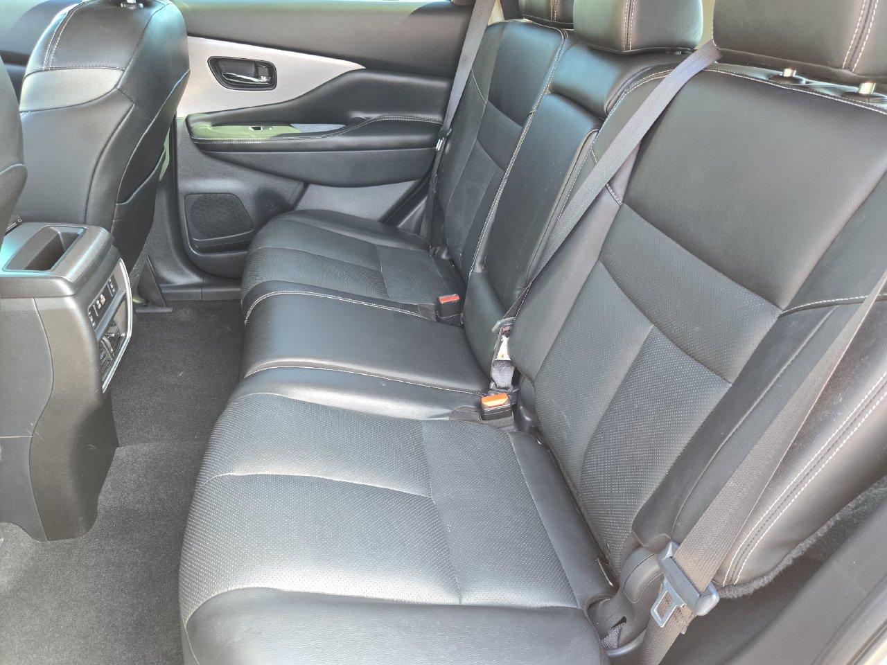 Used 2022 Nissan Murano SL w/ SL Moonroof Package FWD image 12