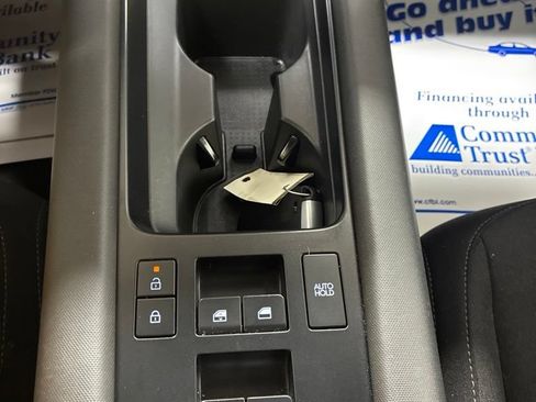 Used 2024 Hyundai Ioniq 6 SE RWD image 21