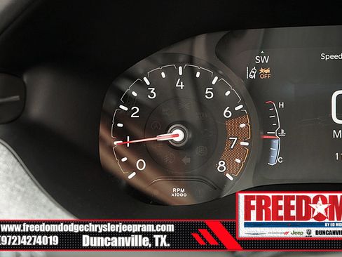 New 2025 Jeep Compass Latitude image 29