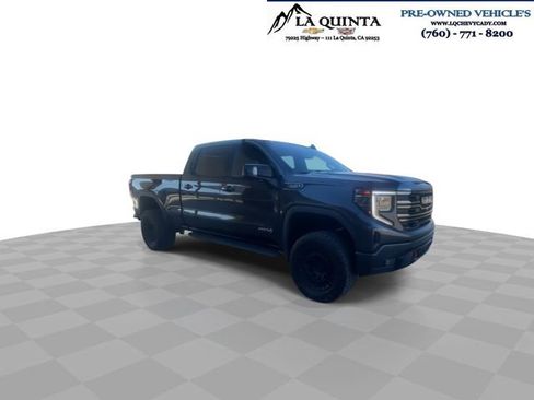 Used 2023 GMC Sierra 1500 AT4 w/ AT4 Premium Package AWD/4WD image 2