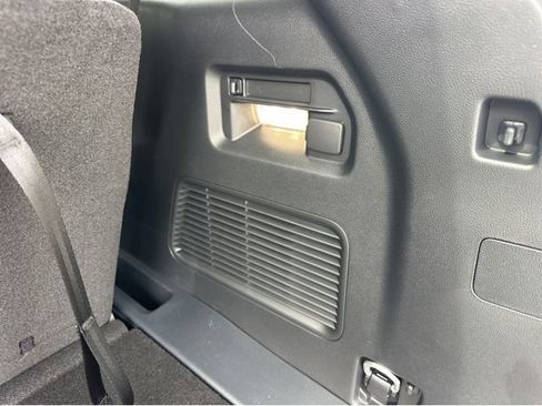 New 2026 Ford Explorer Active RWD image 20