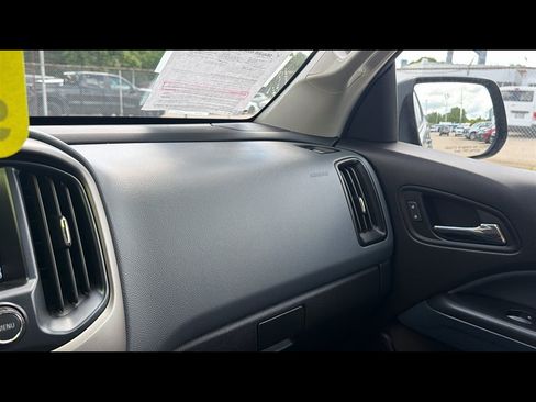 Used 2018 Chevrolet Colorado Z71 AWD/4WD image 15