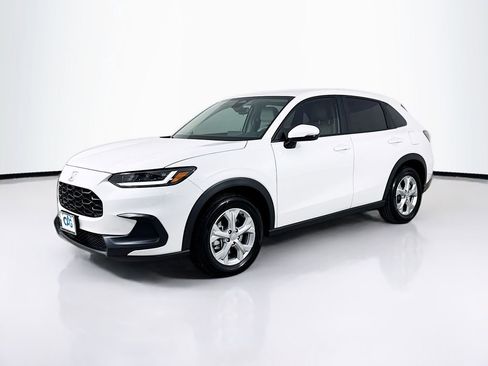 Used 2024 Honda HR-V LX image 3