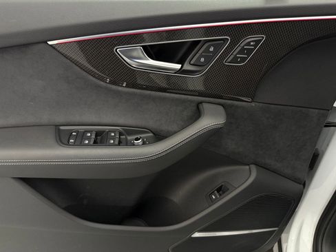 Used 2023 Audi SQ7 Prestige w/ Prestige Package AWD/4WD image 11