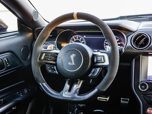 Used 2022 Ford Mustang Shelby GT500 w/ Carbon Fiber Track Pack image 16