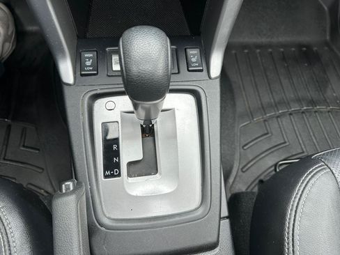 Used 2014 Subaru Forester 2.0XT Touring AWD/4WD image 25