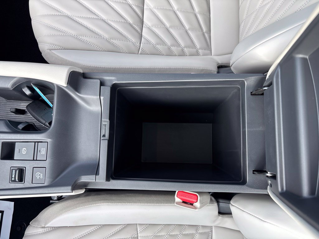 Certified 2026 Nissan Sentra SL w/ Floor Mat Package FWD image 15