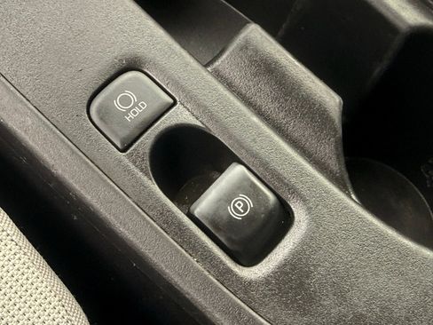 Used 2025 Toyota Corolla LE FWD image 24