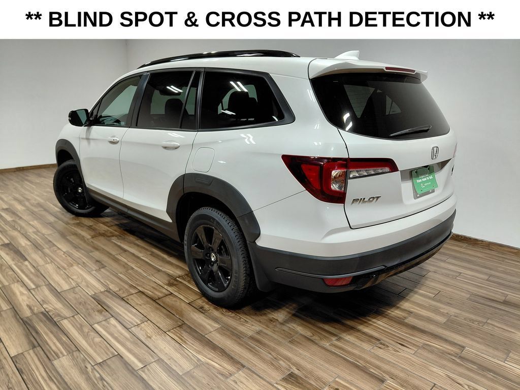 Used 2022 Honda Pilot TrailSport image 13