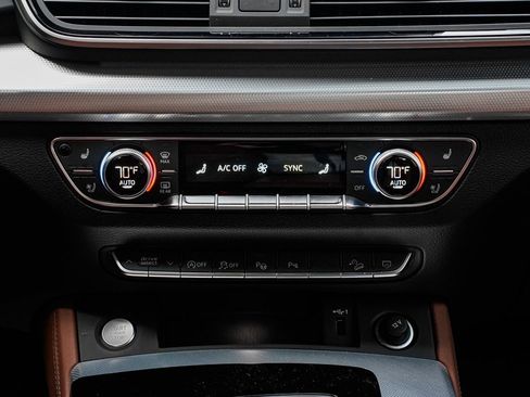 Used 2025 Audi Q5 Prestige image 15