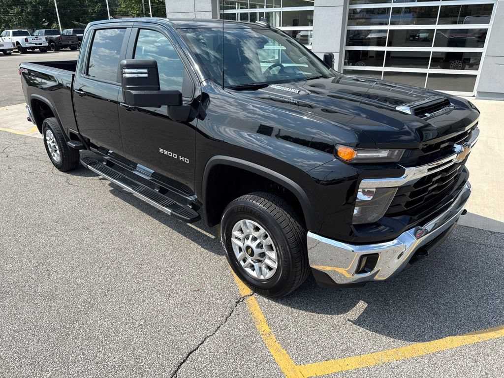 Used 2025 Chevrolet Silverado 2500 LT w/ Convenience Package AWD/4WD image 53