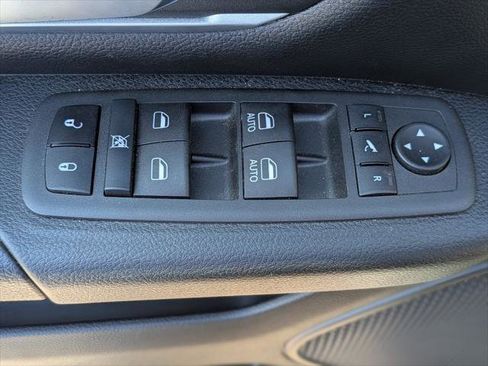 Certified 2022 RAM 1500 Big Horn image 12