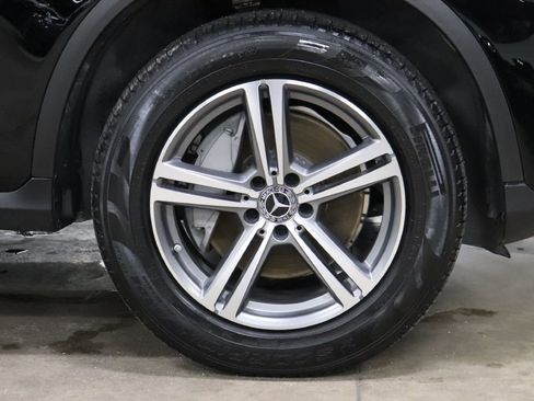 Used 2020 Mercedes-Benz GLC 300 image 27