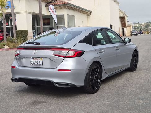 Used 2024 Honda Civic Sport image 5