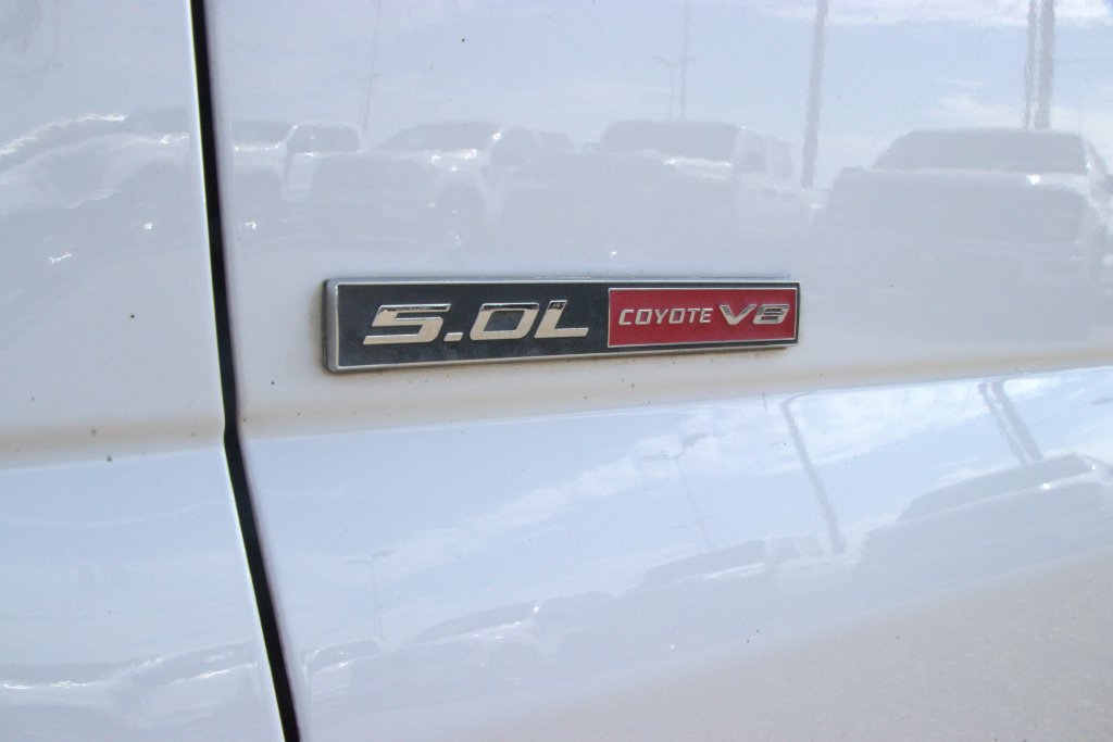 Used 2019 Ford F150 Lariat w/ Equipment Group 502A Luxury AWD/4WD image 37